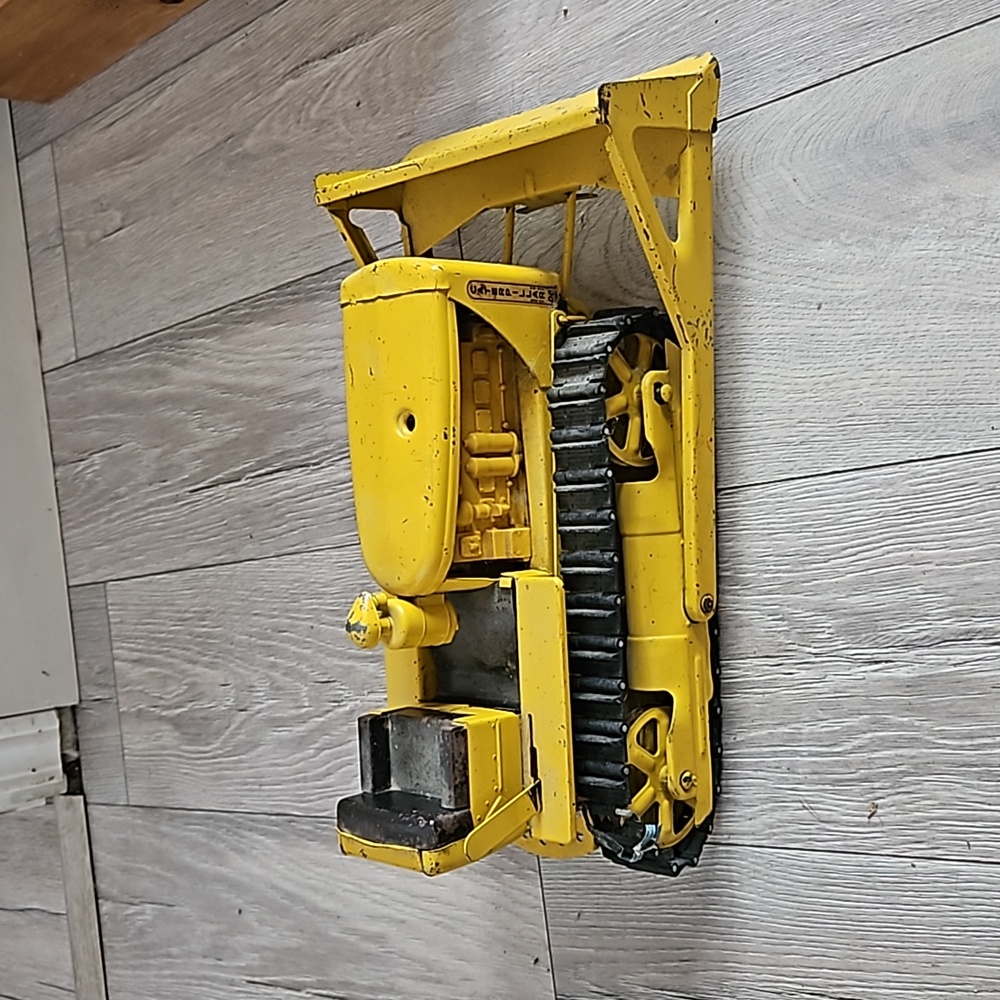 Charles WM. Doepke MFG. CO. Inc. Caterpillar D6 Dozer
